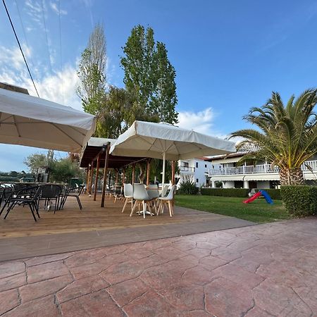 Regos Resort Hotel Neos Marmaras Eksteriør bilde