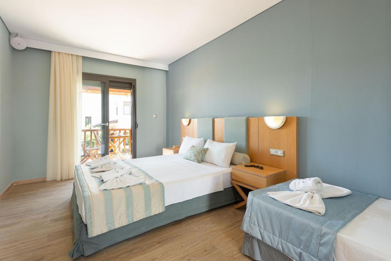 Regos Resort Hotel Neos Marmaras Eksteriør bilde