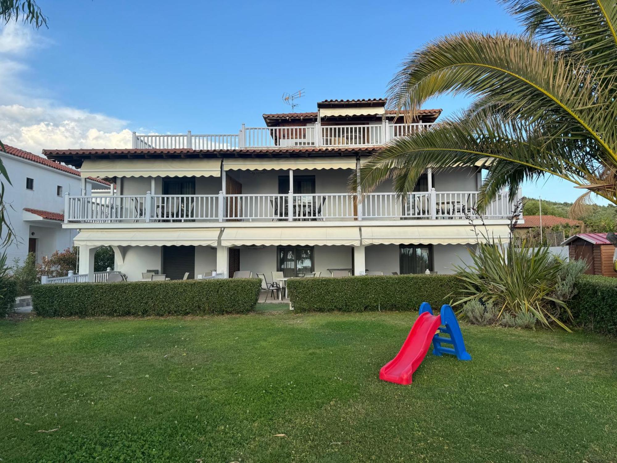 Regos Resort Hotel Neos Marmaras Eksteriør bilde